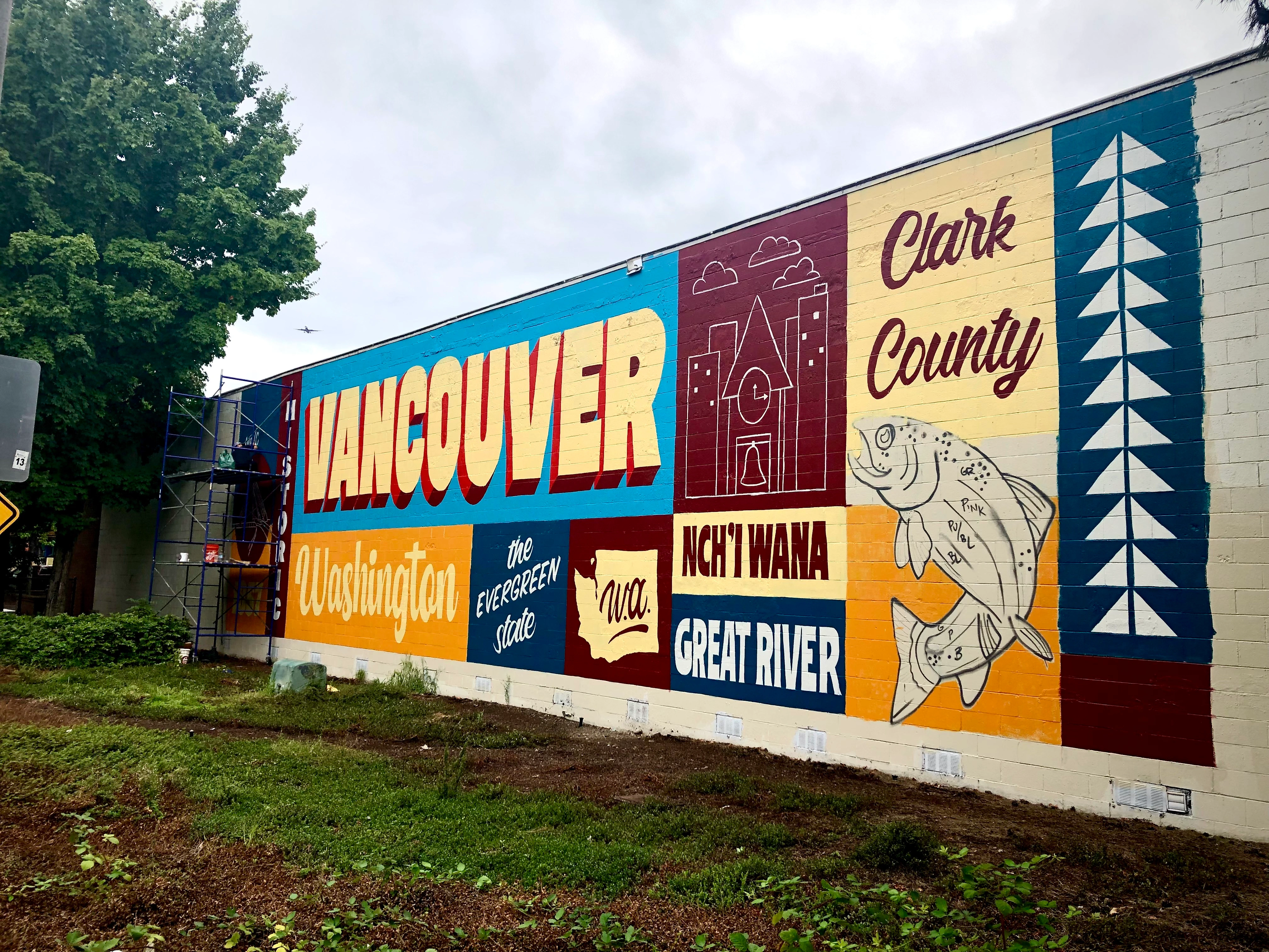Completed Vancouver Washington mural including NCH'I WANA Great River panels, downtown Vancouver, September 2022